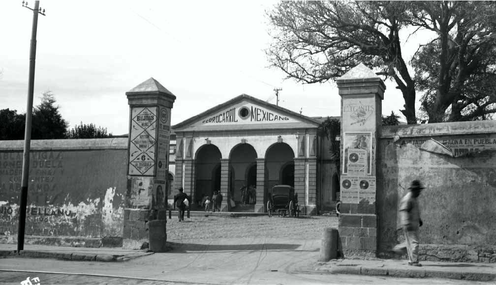 Entrada:154 aniversario de la antigua estación del Ferrocarril Mexicano